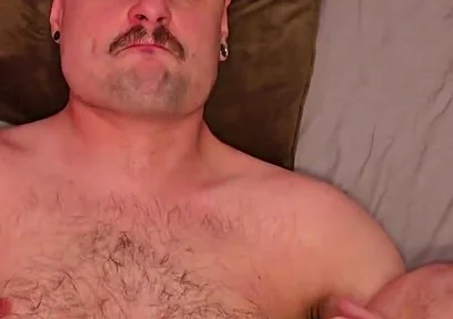 Muscle Stud Mrbritainx Dominates First Time Bottom Bobby Jay