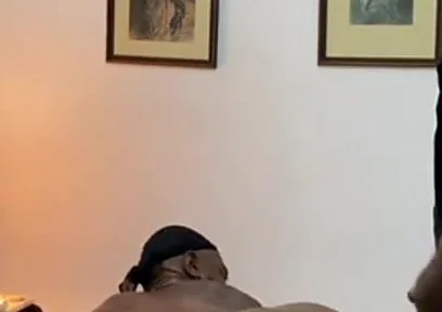 The Security Guard Went to Get Coffee in the Apartment and Ended up Spilling Milk.