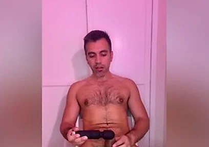 Having Fun With Massage Wand And Cumming For You