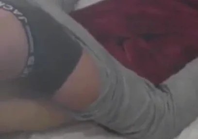 Str8 guy fucks me bareback !!