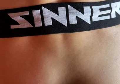 Hot Interracial Hookup: Asian Bottom Gets Pounded and Fisted Hard