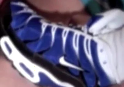 Arab slut submissed to the sneakers of his 2 friends