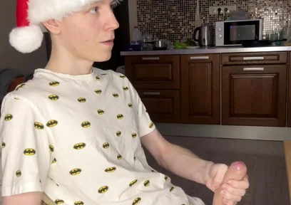 Naughty Solo Session Floods Twink Abs with Cum